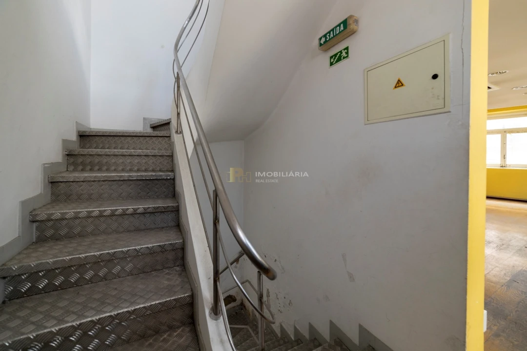 Prédio para Venda em Marvila, Ribeira Santarém, São Salvador, São Nicolau Foto 10