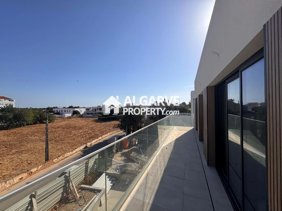 Apartamento T2 para Venda em Almancil Foto 4