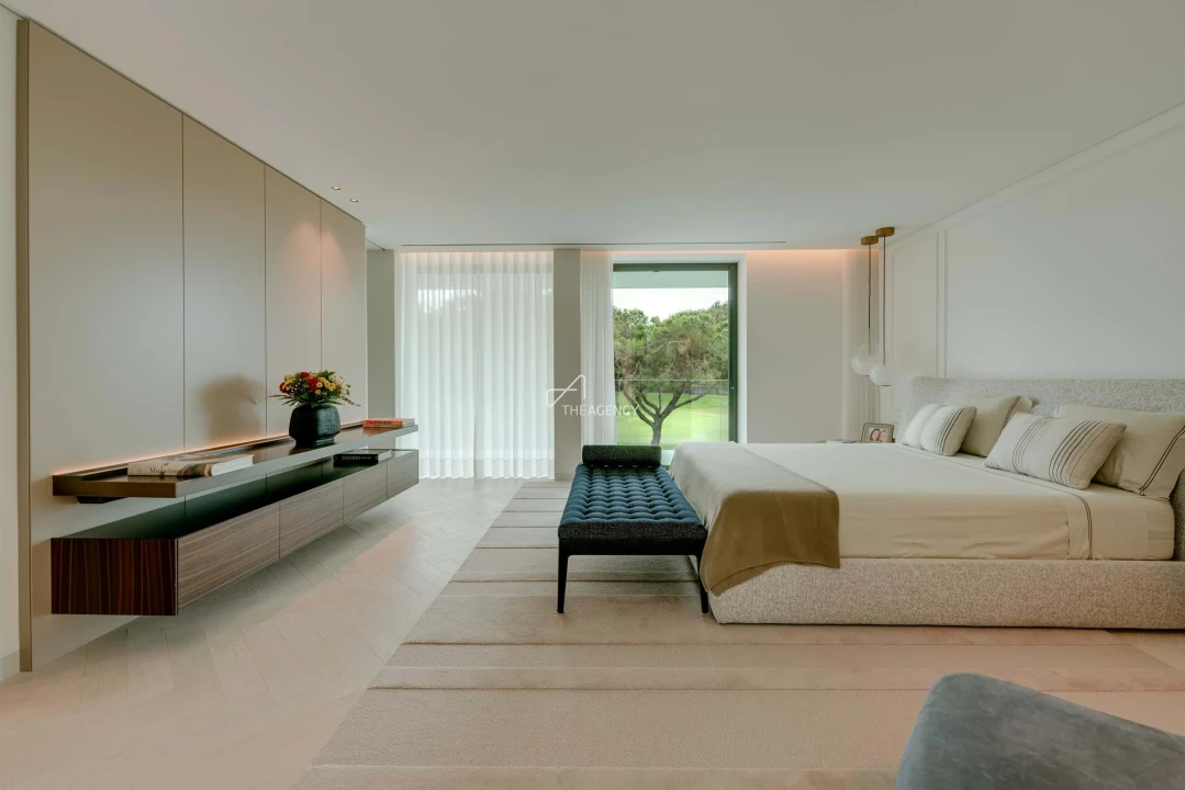 Moradia T5 para Venda em Almancil Foto 16
