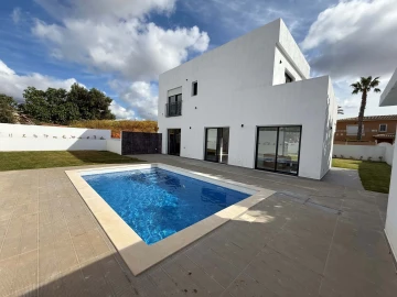 Moradia T3 para Venda em Lagos (São Sebastião e Santa Maria)