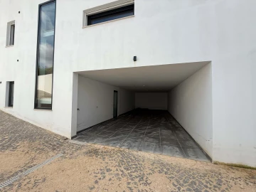 Moradia T3 para Venda em Lagos (São Sebastião e Santa Maria)