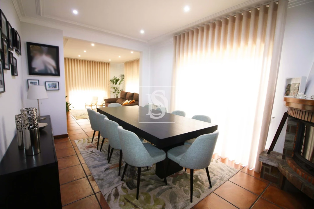 Moradia T6 para Venda em Martim Foto 9