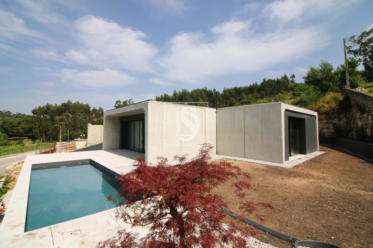 Moradia T3 para Venda em Morreira e Trandeiras Foto 4