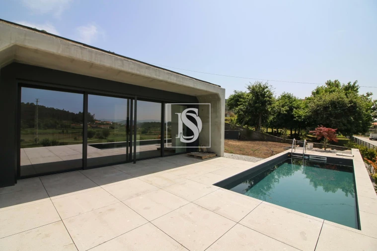 Moradia T3 para Venda em Morreira e Trandeiras Foto 5