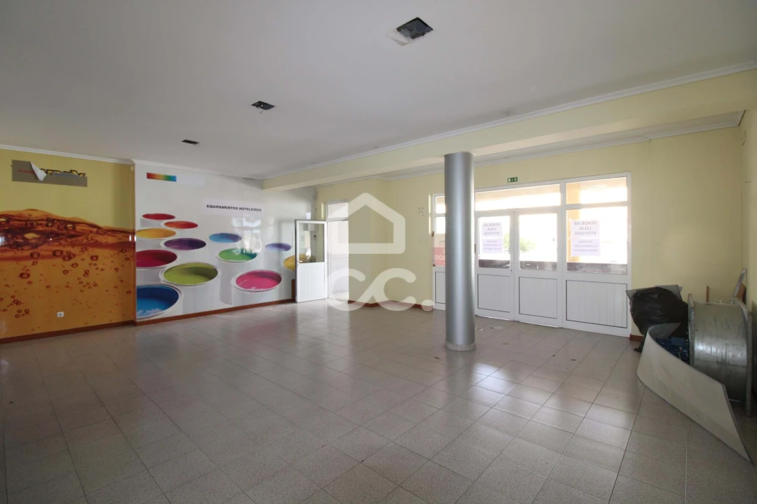 Negócio para Venda em Santa Maria Maior Foto 2