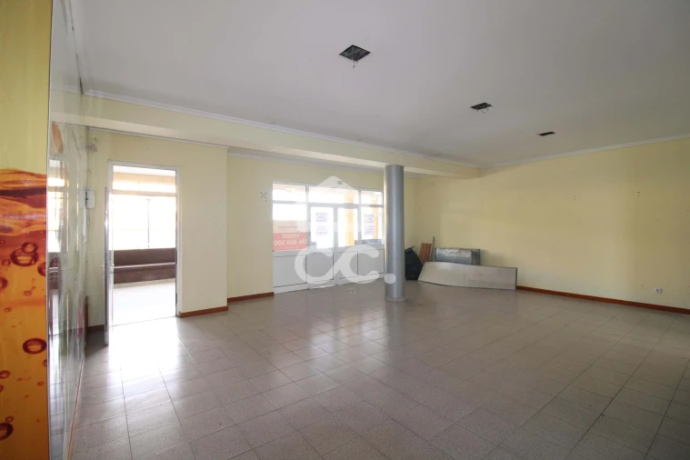 Negócio para Venda em Santa Maria Maior Foto 3