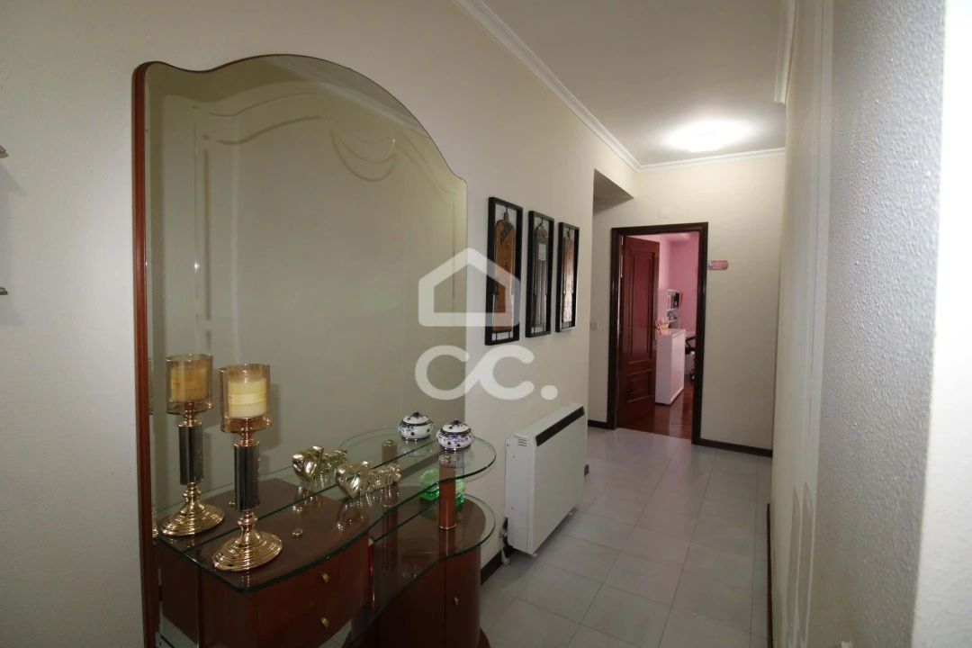 Apartamento T3 para Venda em Madalena e Samaiões Foto 16