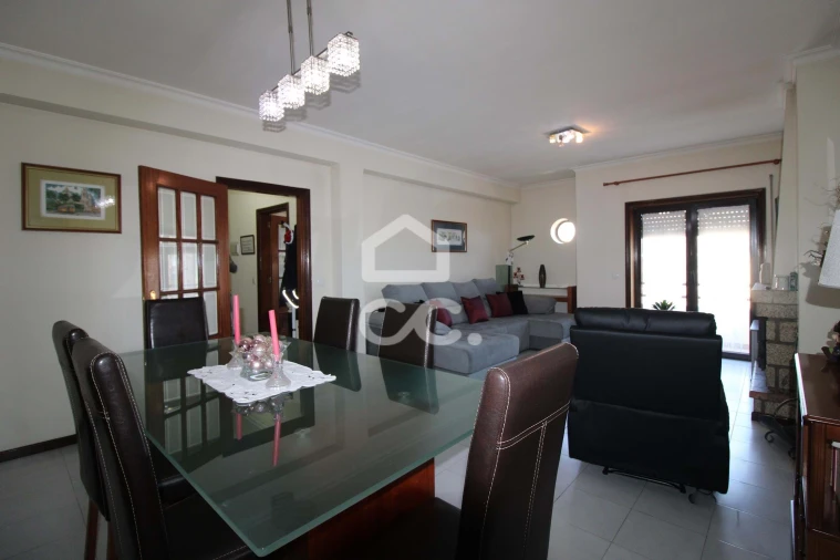 Apartamento T3 para Venda em Madalena e Samaiões Foto 4