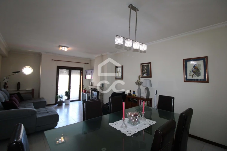 Apartamento T3 para Venda em Madalena e Samaiões Foto 10