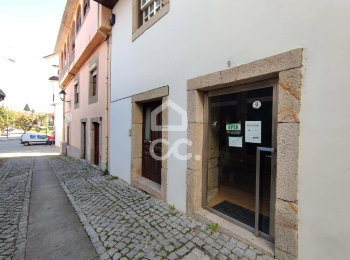 Negócio para Venda em Santa Maria Maior Foto 2