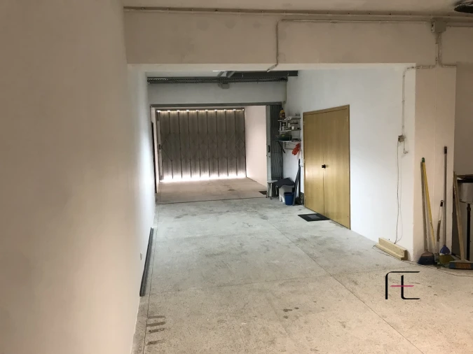 Armazém para Venda em Mafamude e Vilar do Paraíso Foto 34