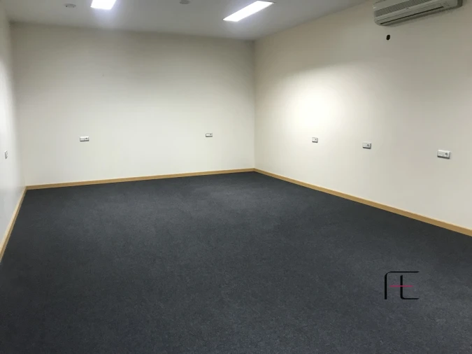 Armazém para Venda em Mafamude e Vilar do Paraíso Foto 36