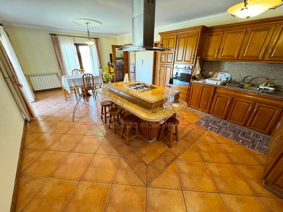 Moradia T4 para Venda em Santo Andre de Vagos Foto 10