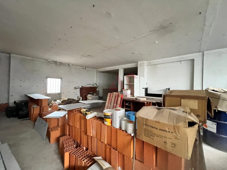 Armazém para Venda em Caldas de Vizela (São Miguel e São João) Foto 10
