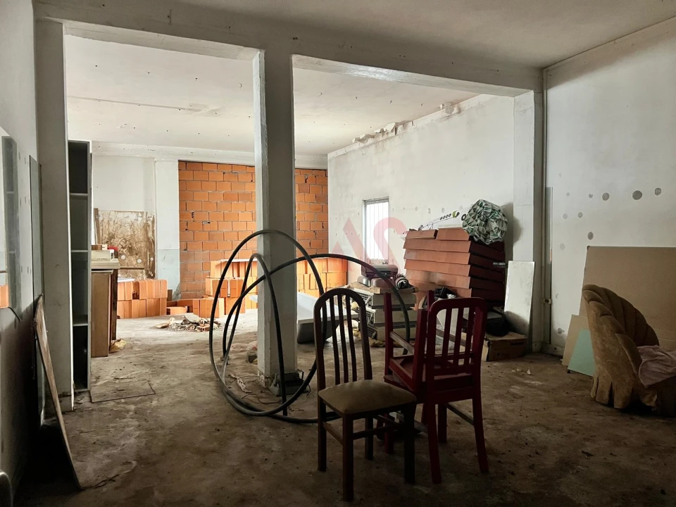 Armazém para Venda em Caldas de Vizela (São Miguel e São João) Foto 8