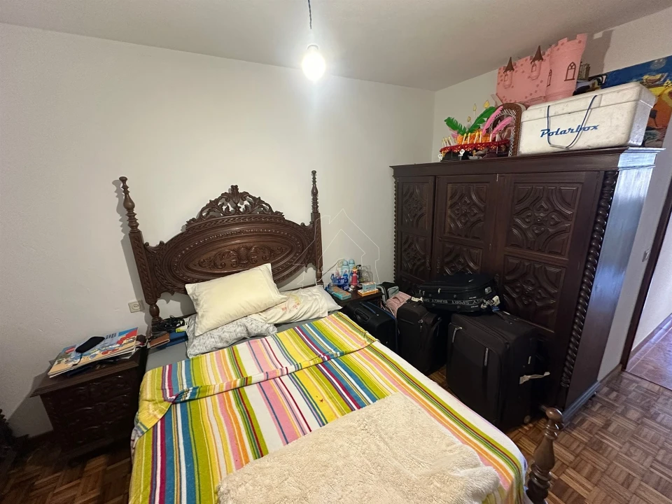Apartamento T4 para Venda em Anta e Guetim Foto 8