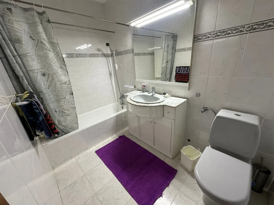 Apartamento T4 para Venda em Anta e Guetim Foto 11
