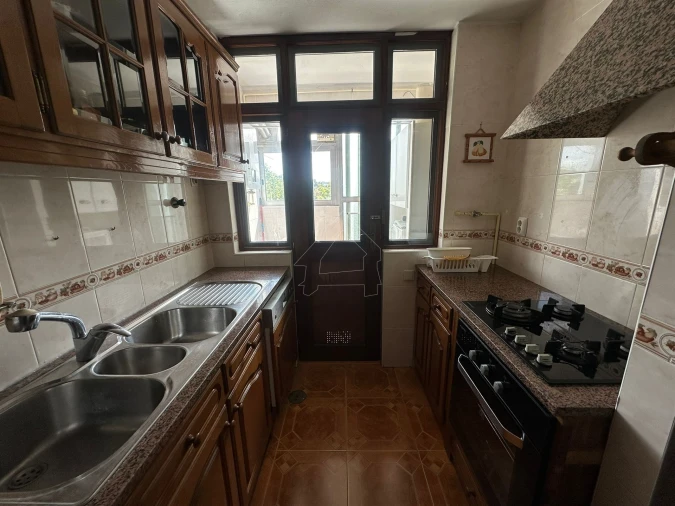 Apartamento T4 para Venda em Anta e Guetim Foto 3