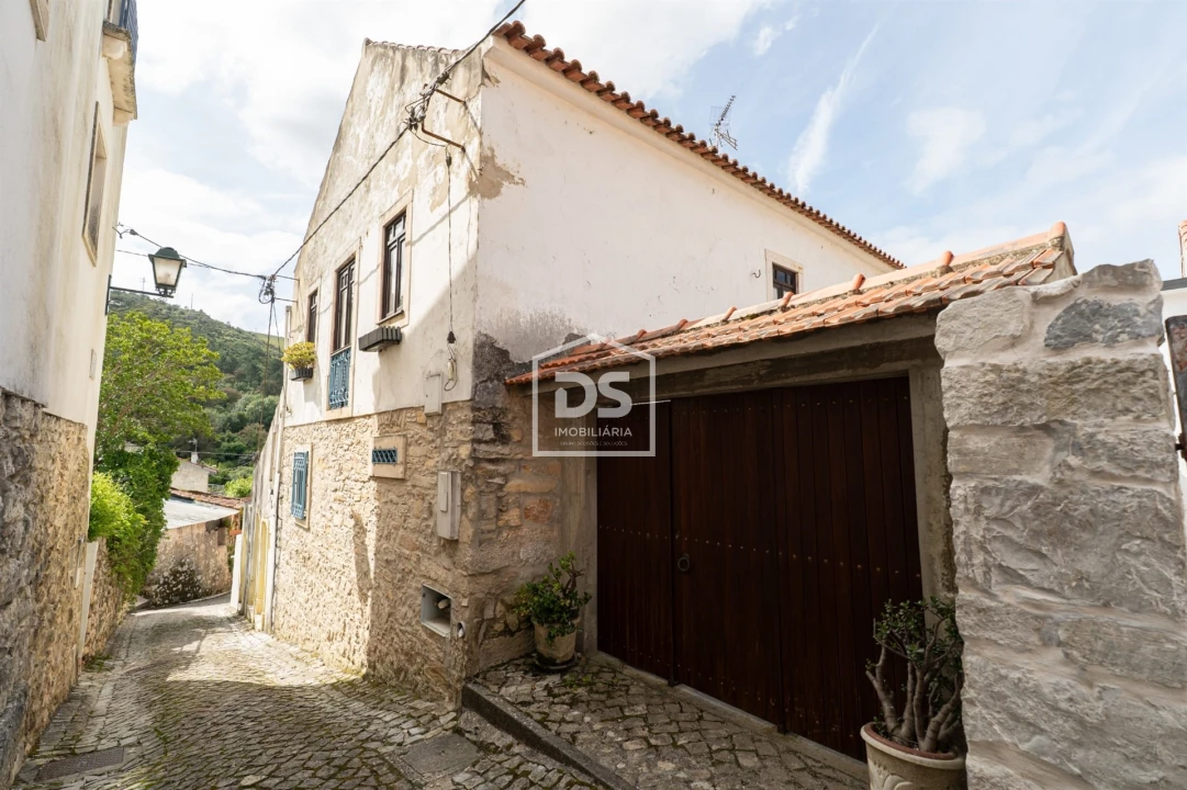 Moradia T3 para Venda em Reguengo do Fetal Foto 1