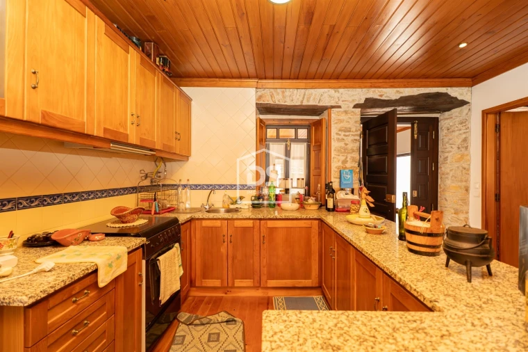 Moradia T3 para Venda em Reguengo do Fetal Foto 6