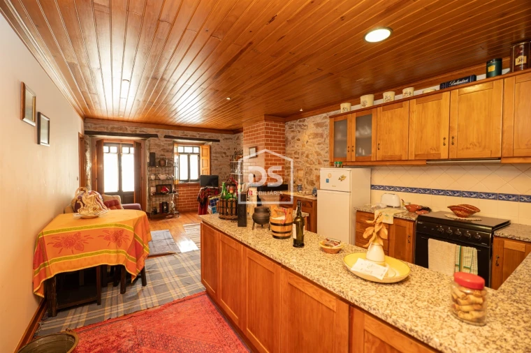 Moradia T3 para Venda em Reguengo do Fetal Foto 7