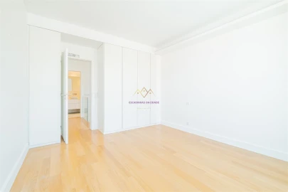 Moradia T3 para Venda em Sesimbra (Castelo)