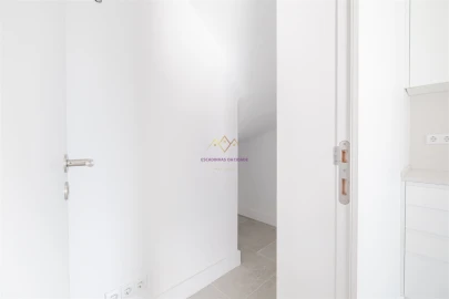 Moradia T3 para Venda em Sesimbra (Castelo)