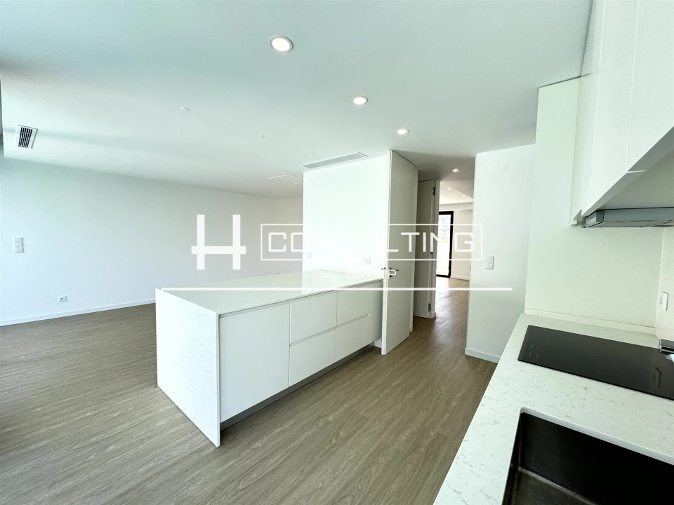 Moradia T3 para Venda em Porto Salvo Foto 18