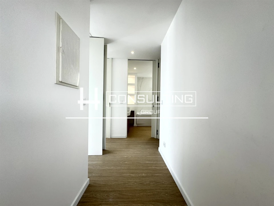 Moradia T3 para Venda em Porto Salvo Foto 54