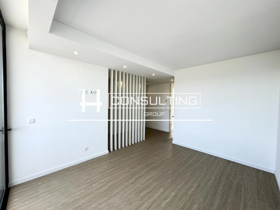 Moradia T3 para Venda em Porto Salvo Foto 86