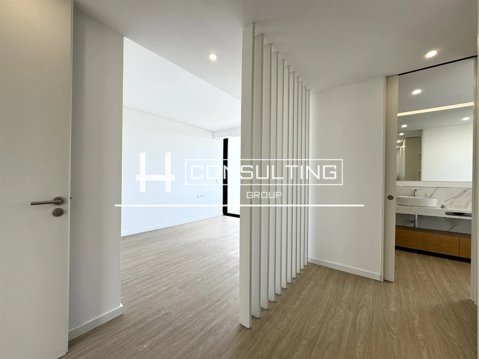 Moradia T3 para Venda em Porto Salvo Foto 82