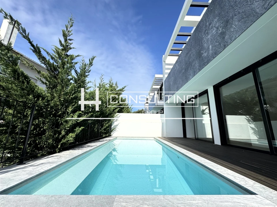 Moradia T3 para Venda em Porto Salvo Foto 9