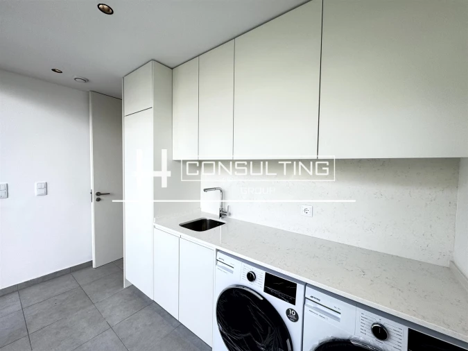 Moradia T3 para Venda em Porto Salvo Foto 35