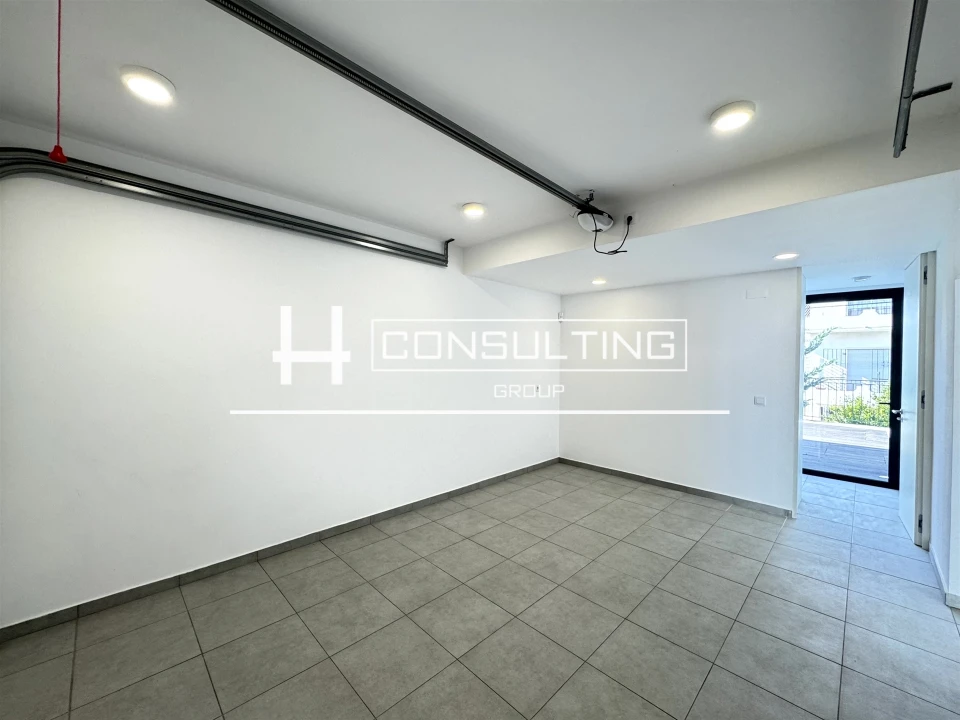 Moradia T3 para Venda em Porto Salvo Foto 40