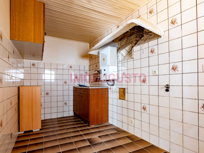 Prédio para Venda em Guarda Foto 4