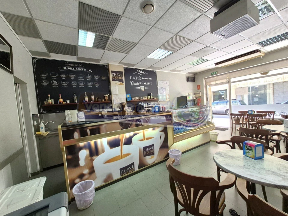 Negócio para Venda em Vila Franca de Xira Foto 3