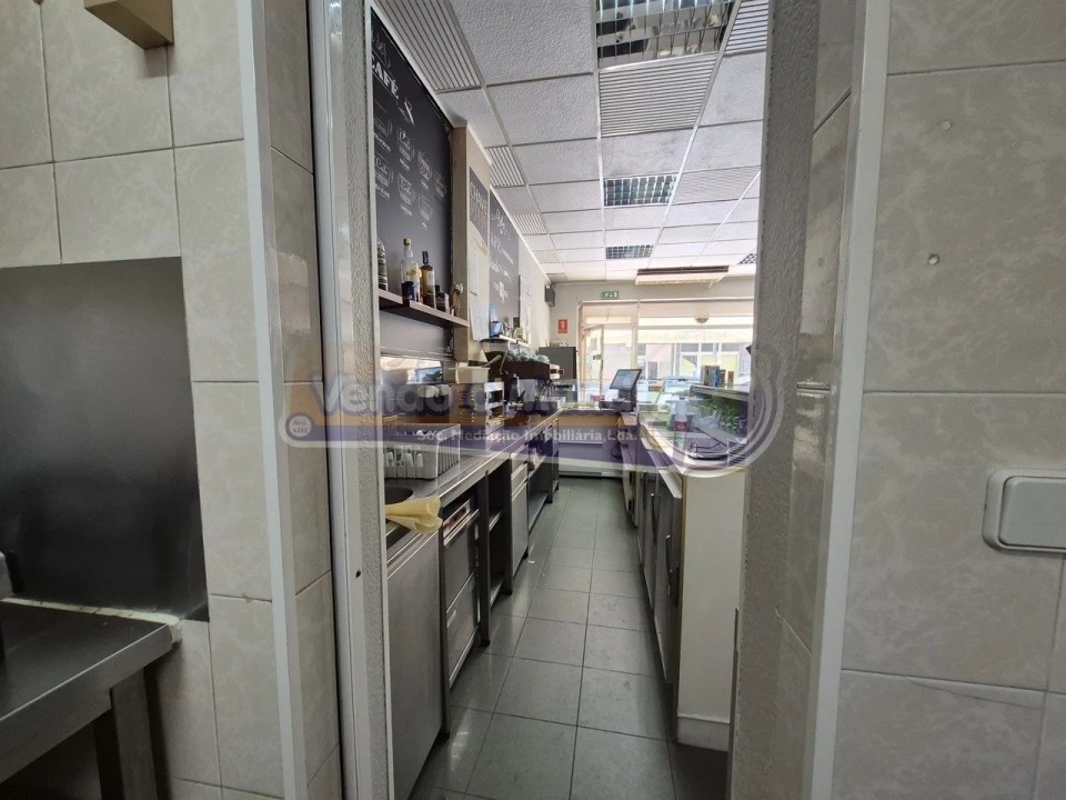 Negócio para Venda em Vila Franca de Xira Foto 9