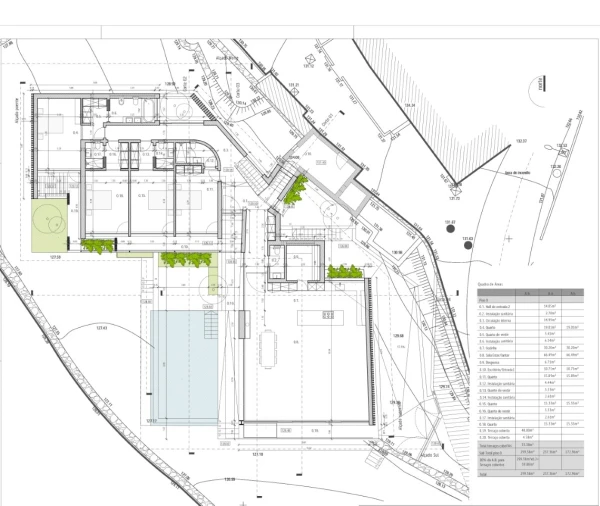 Moradia T4 para Venda em Loule (São Sebastião) Planta 1