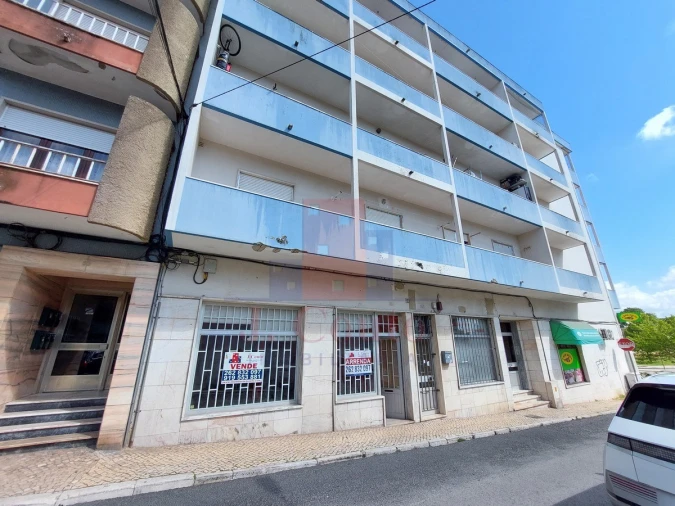 Loja para Venda em Caldas da Rainha - Santo Onofre e Serra do Bouro Foto 12