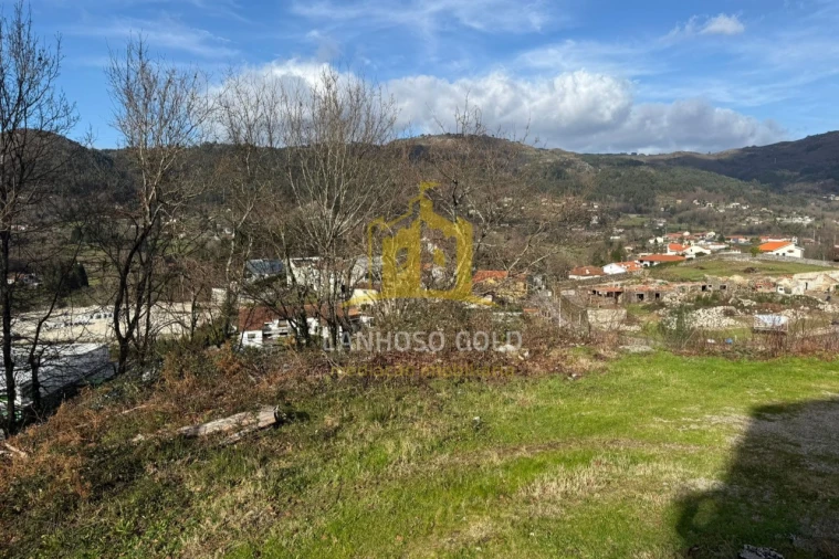 Terreno para Venda em Eira Vedra Foto 1