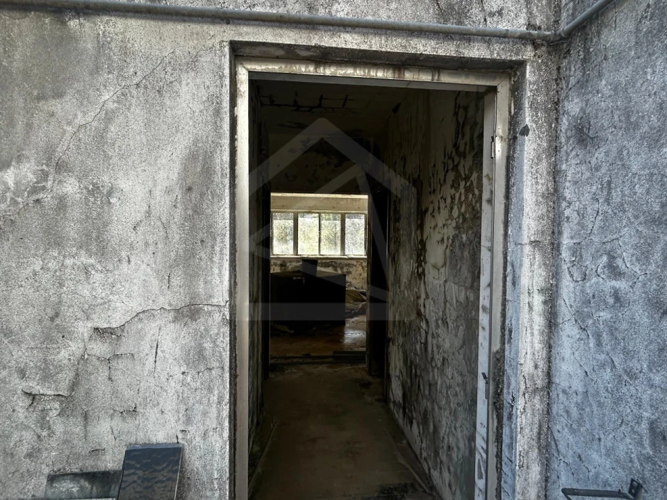 Armazém para Venda em Macieira de Cambra Foto 15