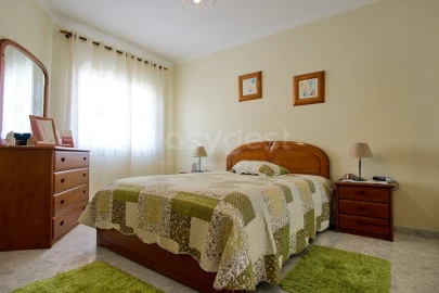 Moradia T3 para Venda em Vila Real de Santo Antonio