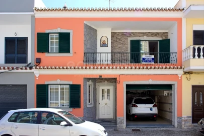 Moradia T3 para Venda em Vila Real de Santo Antonio