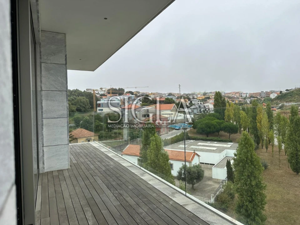 Apartamento T2 para Arrendamento em Canidelo Foto 3