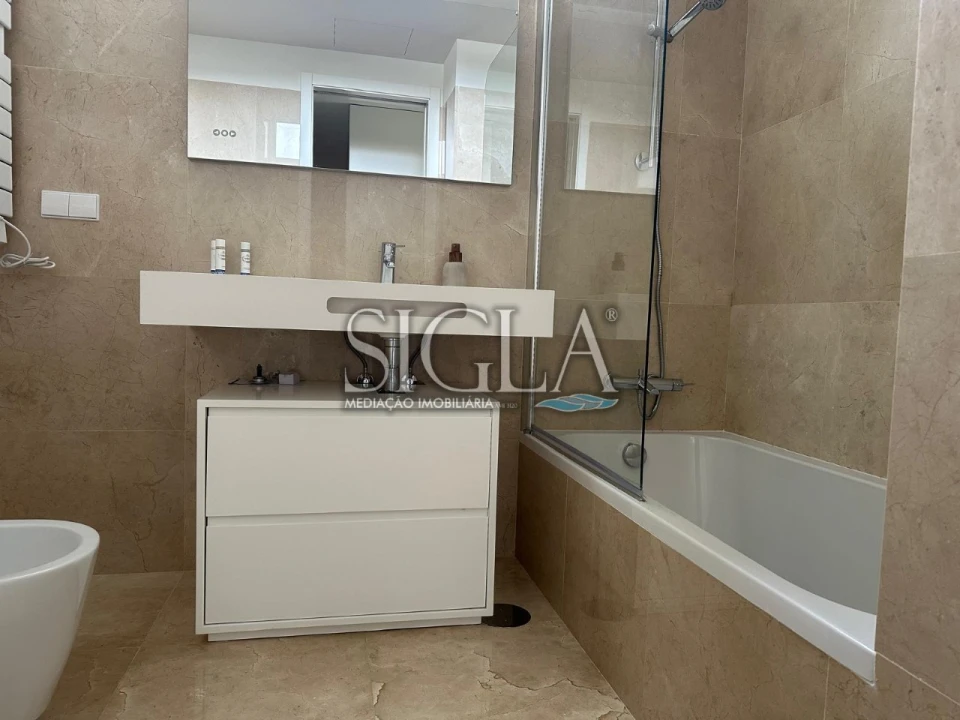 Apartamento T2 para Arrendamento em Canidelo Foto 9