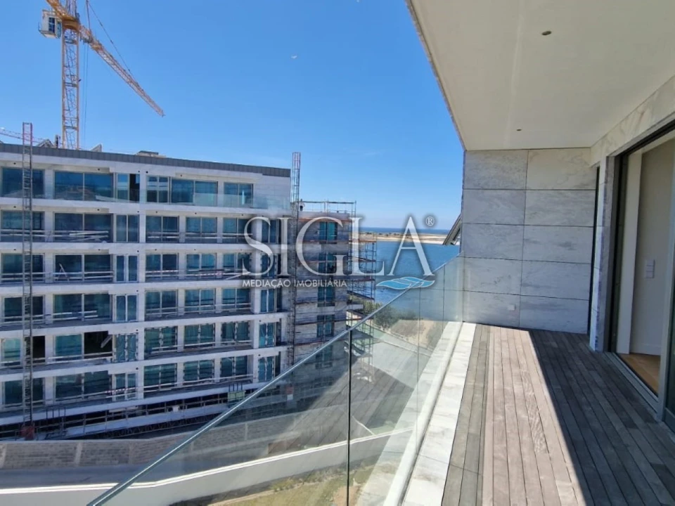 Apartamento T2 para Arrendamento em Canidelo Foto 11