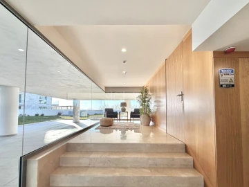 Apartamento T2 para Arrendamento em Canidelo