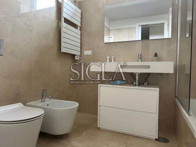 Apartamento T2 para Arrendamento em Canidelo Foto 8