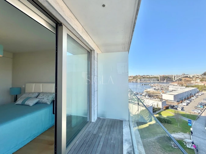 Apartamento T2 para Arrendamento em Canidelo Foto 23