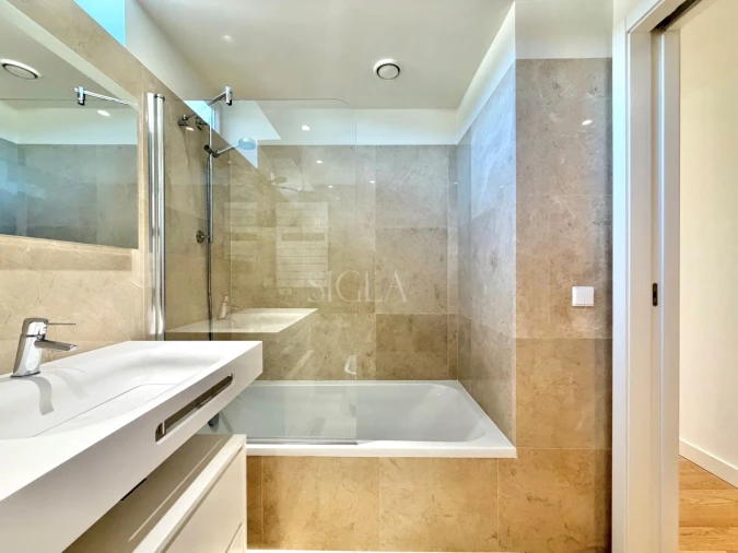 Apartamento T2 para Arrendamento em Canidelo Foto 27